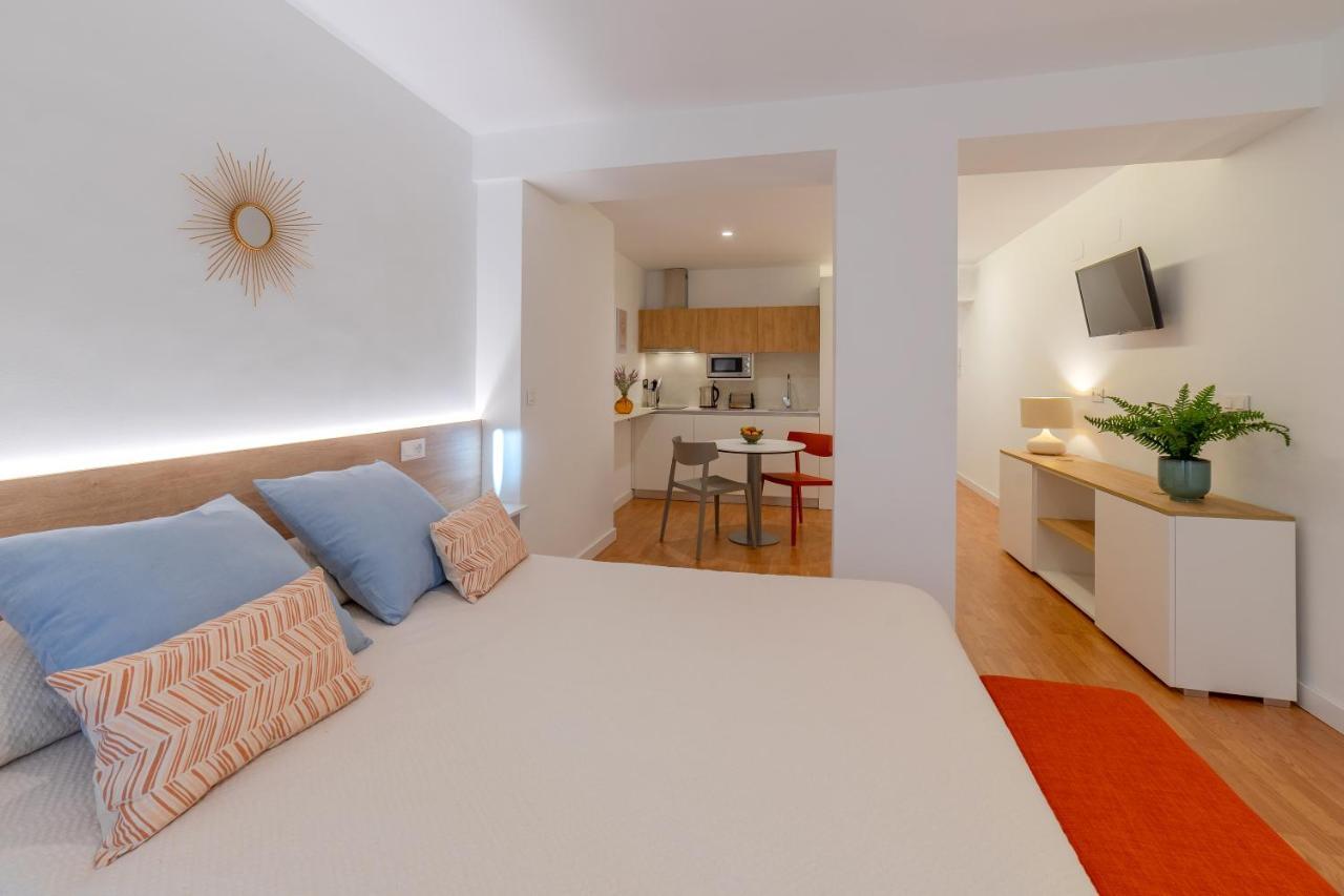 Apartamentos Turisticos Torres De Santiago 乌贝达 外观 照片
