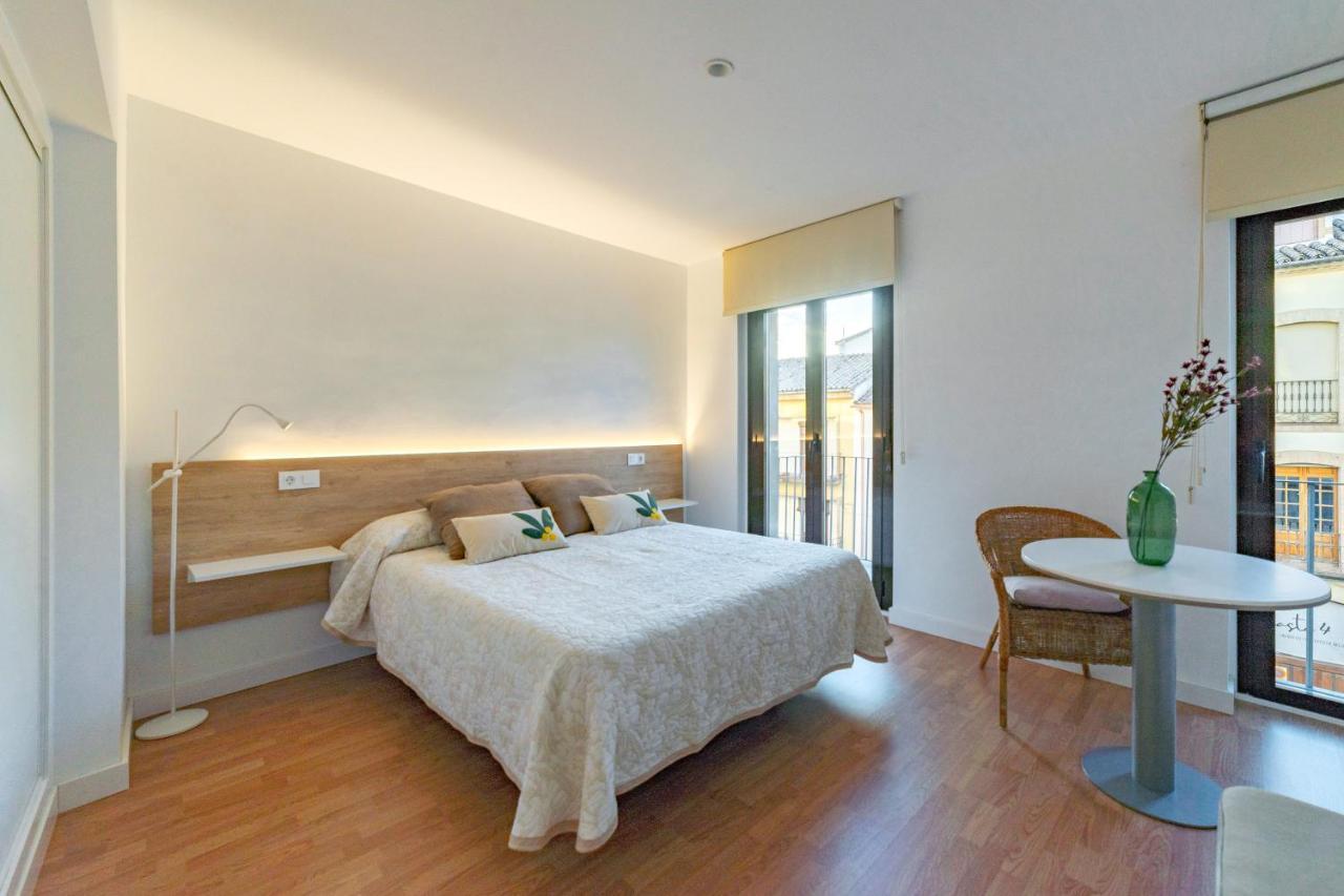 Apartamentos Turisticos Torres De Santiago 乌贝达 外观 照片