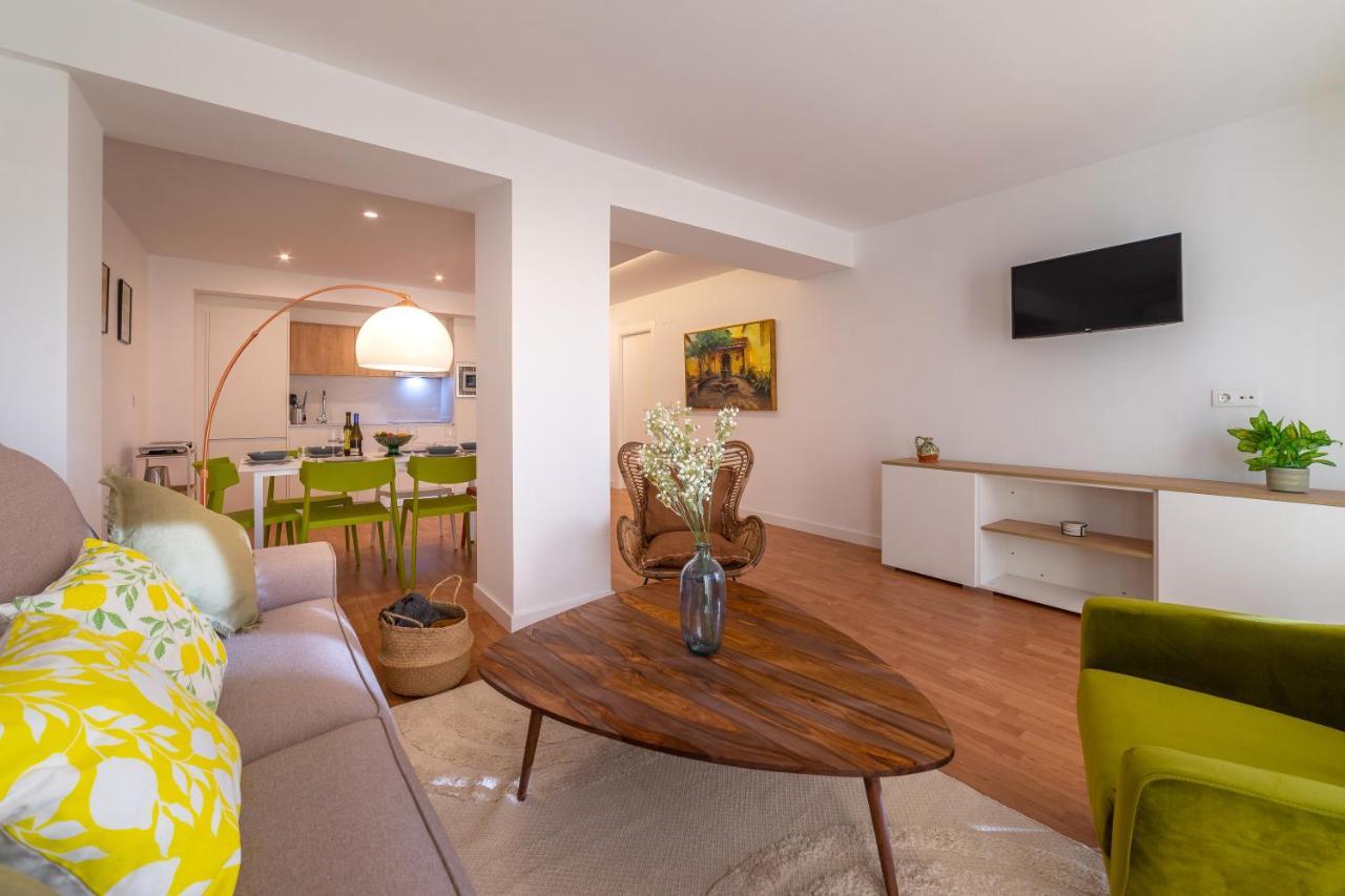 Apartamentos Turisticos Torres De Santiago 乌贝达 外观 照片